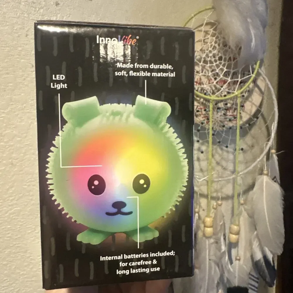 Squishy LOVERS! Big Light-Up Squishy Bunny Changes Colors While Playing InnoVibe